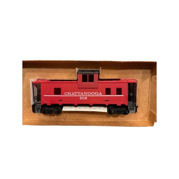 Tyco HO Scale Chattanooga 40 Caboose Electric Vintage Model Train in Used Box - Picture 1 of 10